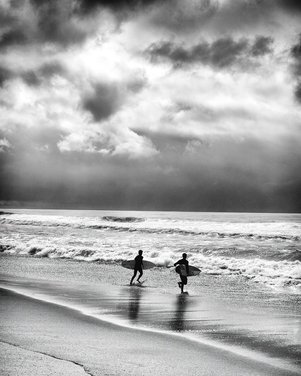 Photorealistic Landscape Photograph By Heike Bohnstengel, 20 X 24, Storm Surfers, Santa Monica, Original Artwork