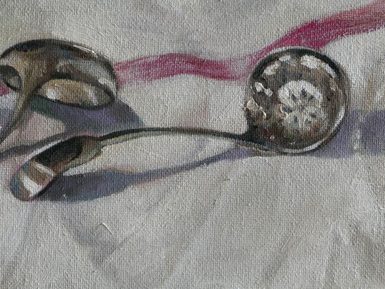 Study of silver spoons