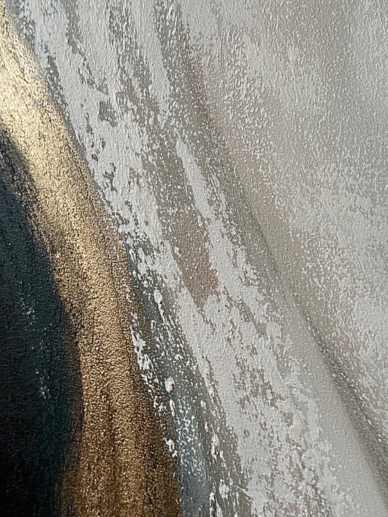 Teal Gold-Sculpted Currents