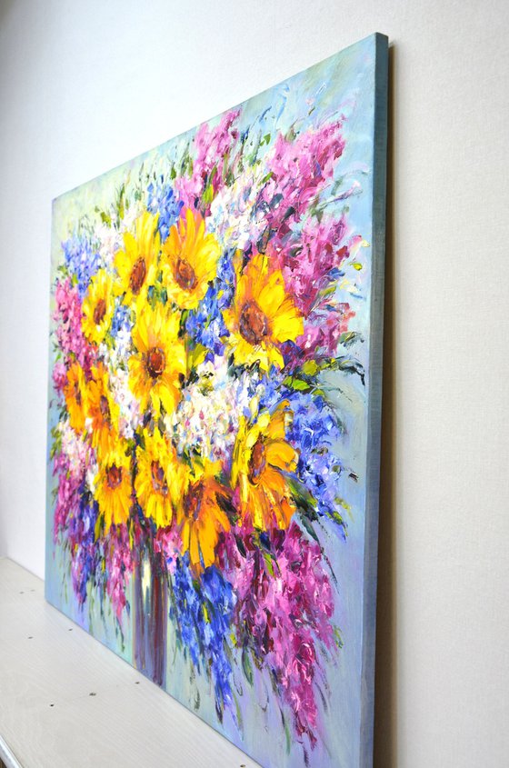Sunny bouquet of flowers