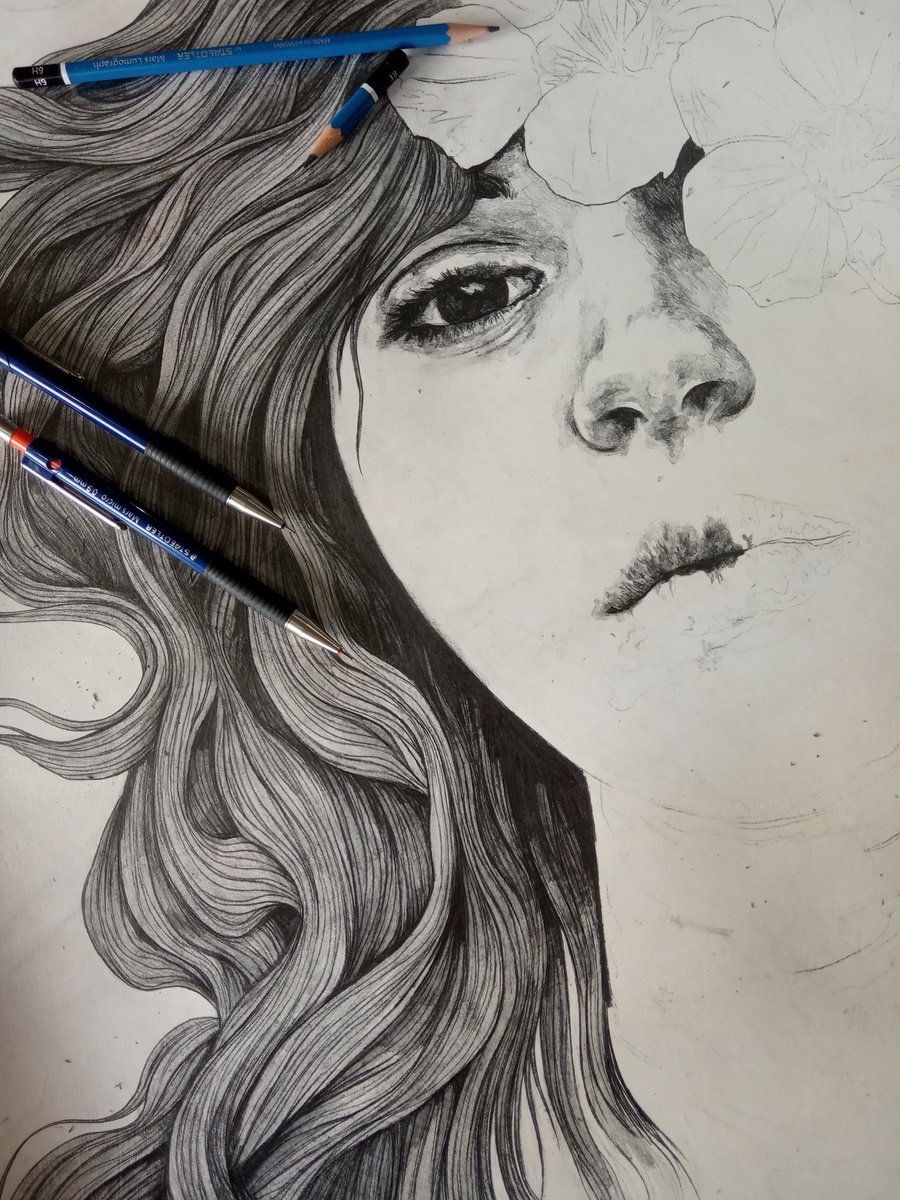 Pencil girl drawing discount