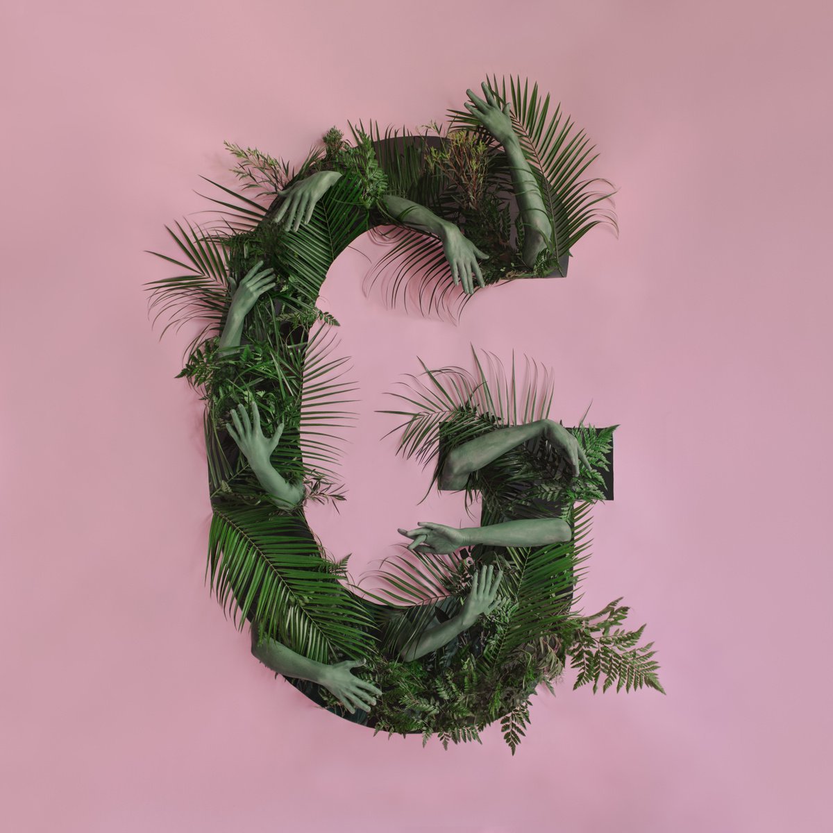 Synesthetic Letters - G by Dasha Pears
