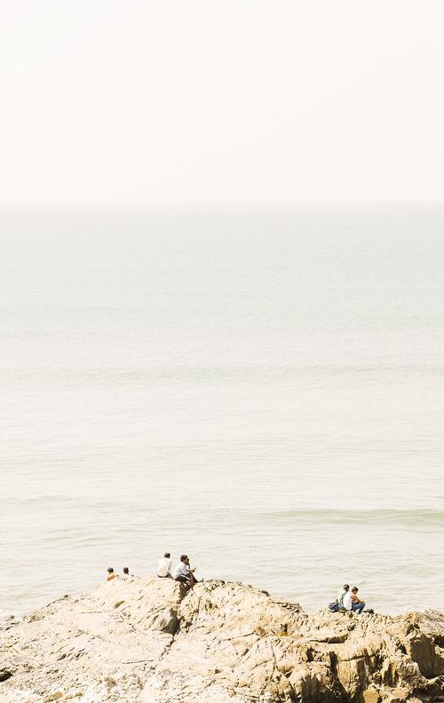 Vagator Beach in Goa, India by Tom Hanslien