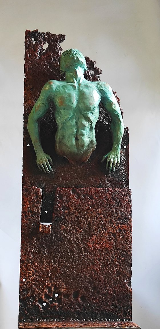 "The Dissenter" Unique mixedmedia sculpture 74x28x20cm.