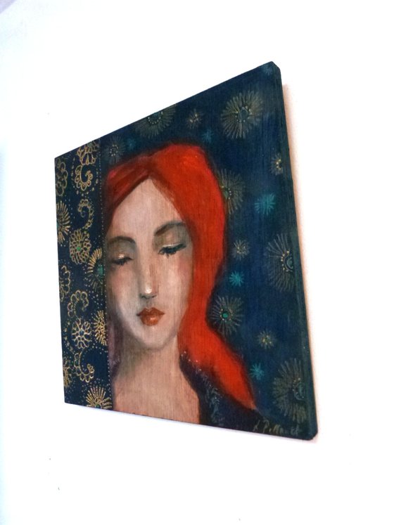 Blue spirit Madonna on wooden panel 20 x 20 cm.