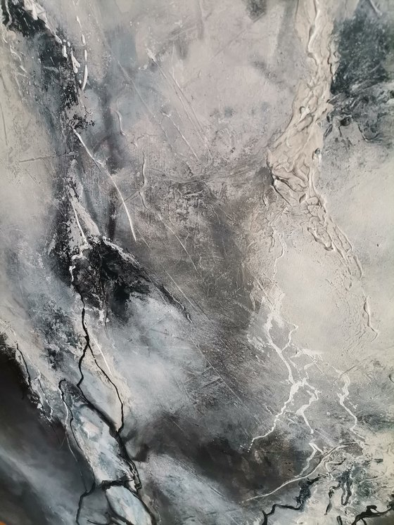 Ephemeral trails