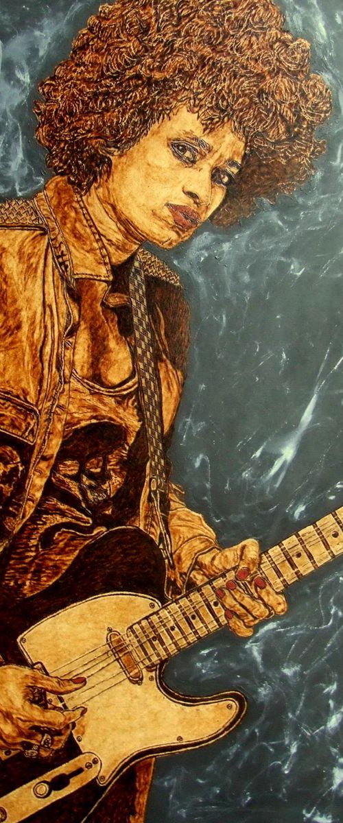 Tones of Love by MILIS Pyrography