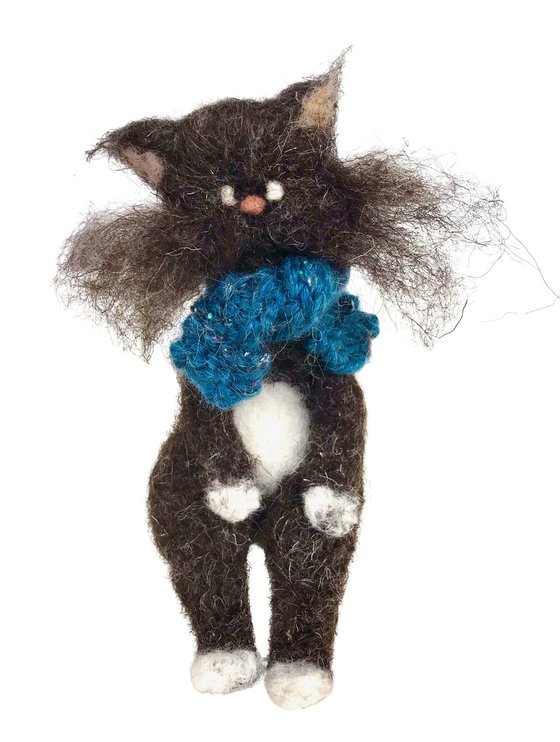 Cat Anthracite, felted wool