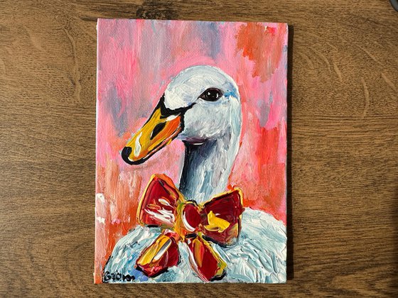 Portrait Goose with bow