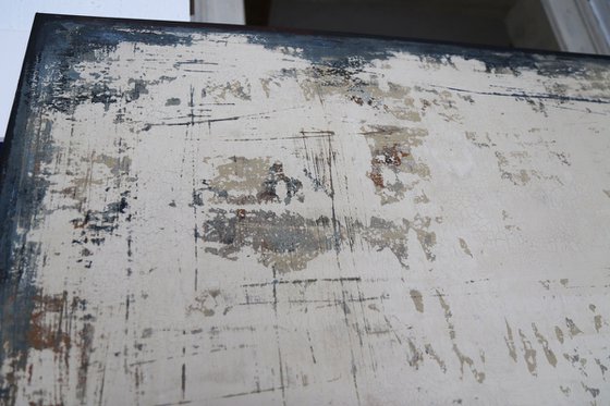 GEOMETRY OF BOUNDARIES