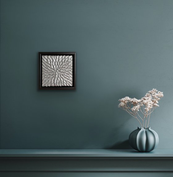 Silver abstract mini