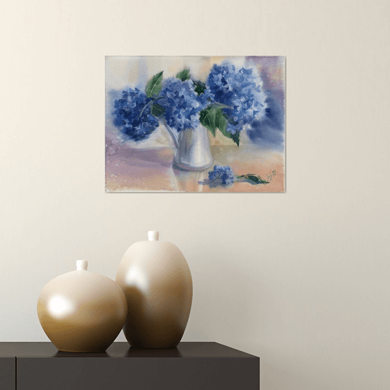 Bouquet of hydrangea in a white jug