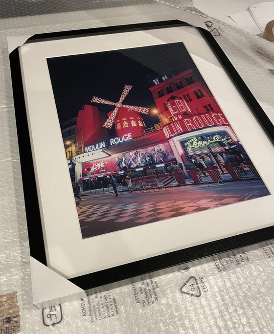 MOULIN ROUGE