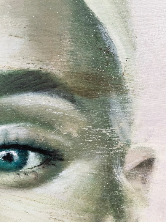 Alisa | beautiful model green tones painting in oil on canvas large contemporary portrait female model