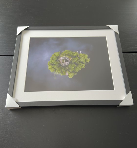 THE GREEN EYE