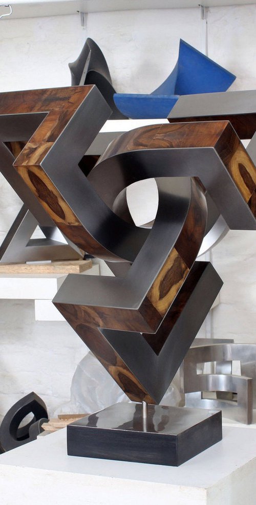 dynamic dimension_l by Nikolaus Weiler