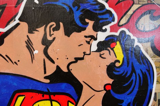 Super Romance 140cm x 100cm Superman Wonder Woman Comic Book Urban Pop Art