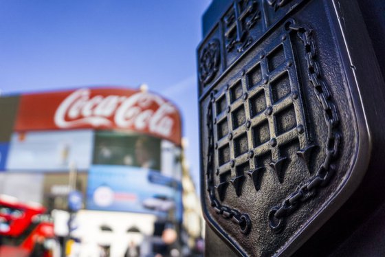 LONDON CLOSE-UP : Piccadilly Circus billboards (Limited edition  1/20) 18"X12"