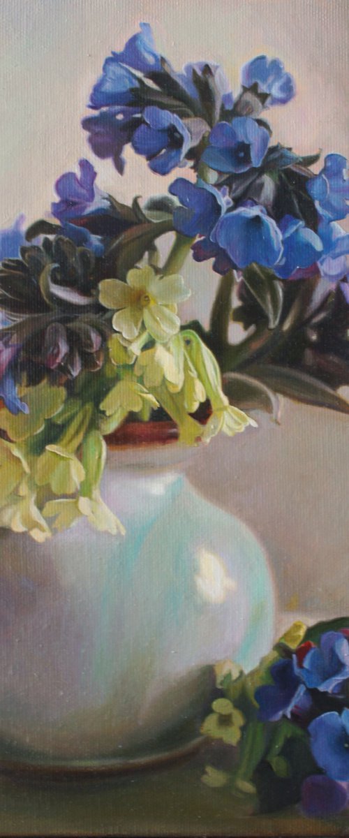small blue bouquet by Darya Klunnikova