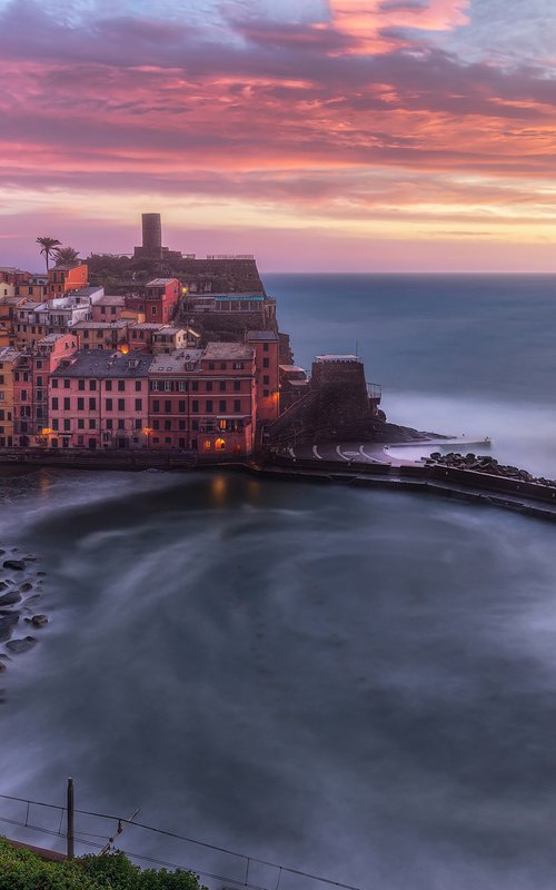 VISION AT SUNSET ON VERNAZZA by Giovanni Laudicina