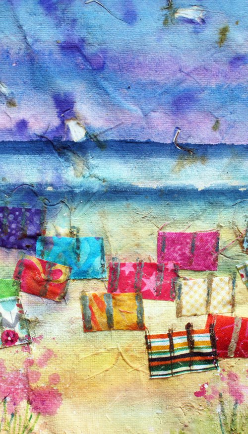 Windbreaks at the Beach by Julia  Rigby