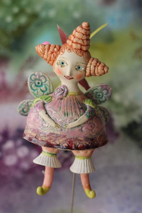 Peaseblossom - fairy from the Midsummer Night's Dream Ceramic illustration project by Elya Yalonetski