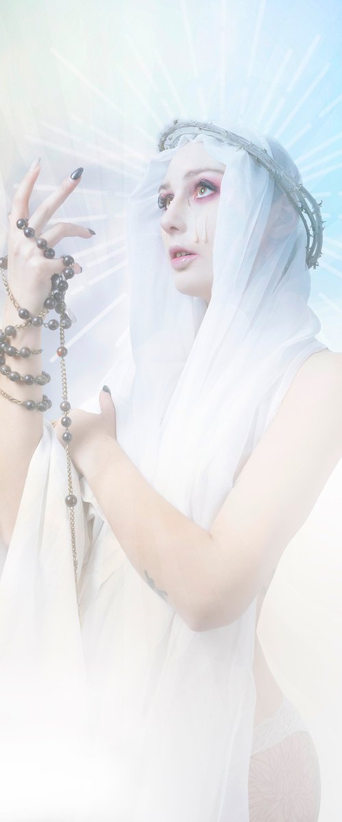 Illuminated by Cédric Brion