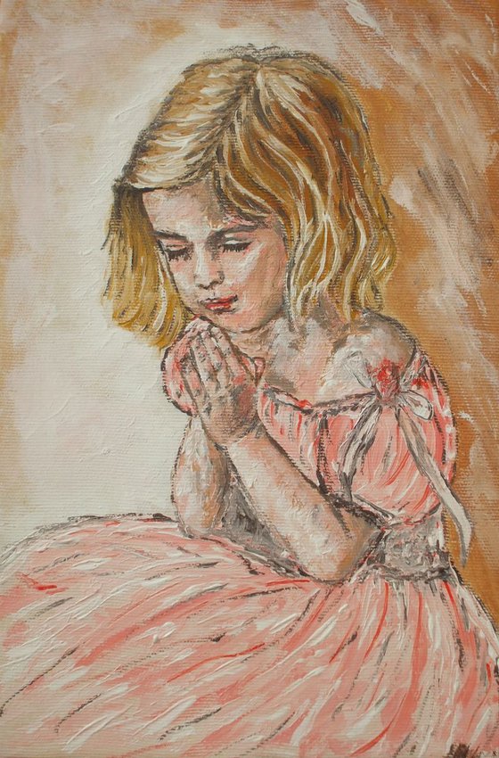 Little girl praying - gift