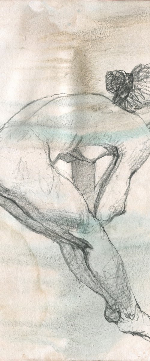 Nude female figure by Samira Yanushkova