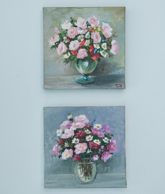 Small bouquet of roses. Original painting. Flower Art. On canvas 6 x 6 in.