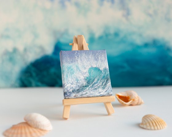 Blue ocean wave miniature