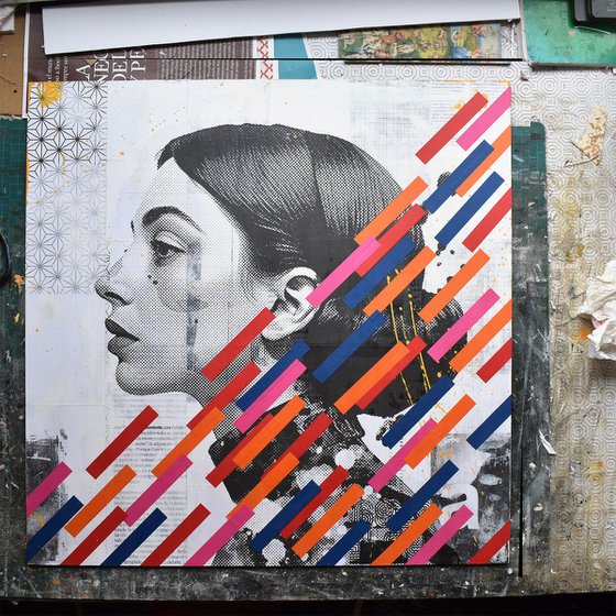 322_Mysterious woman