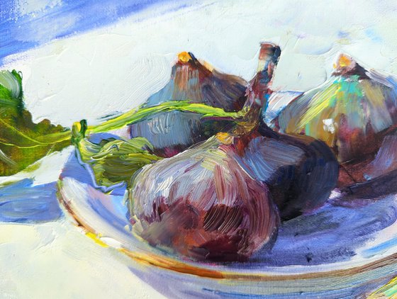 Sunny fruit, sweet fig