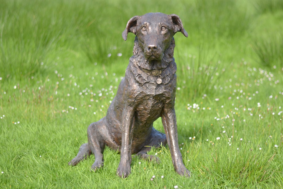 Maggie Sitting Lab 2 BR by Tanya Russell