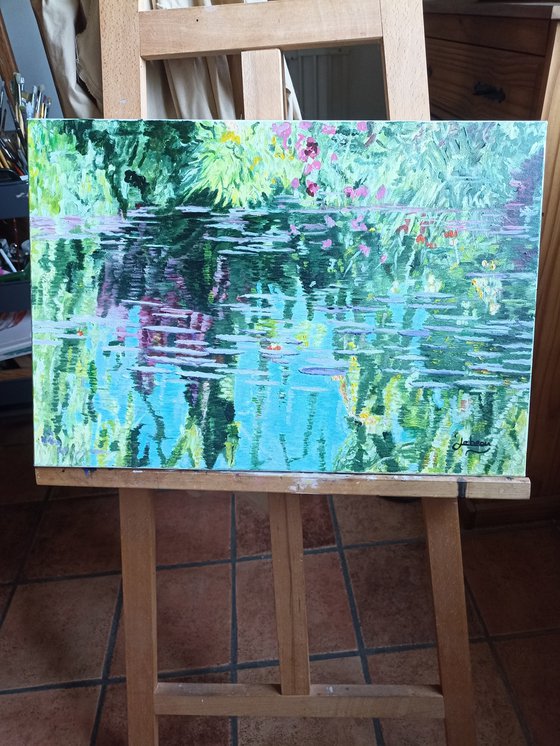 Waterlilies and reflections