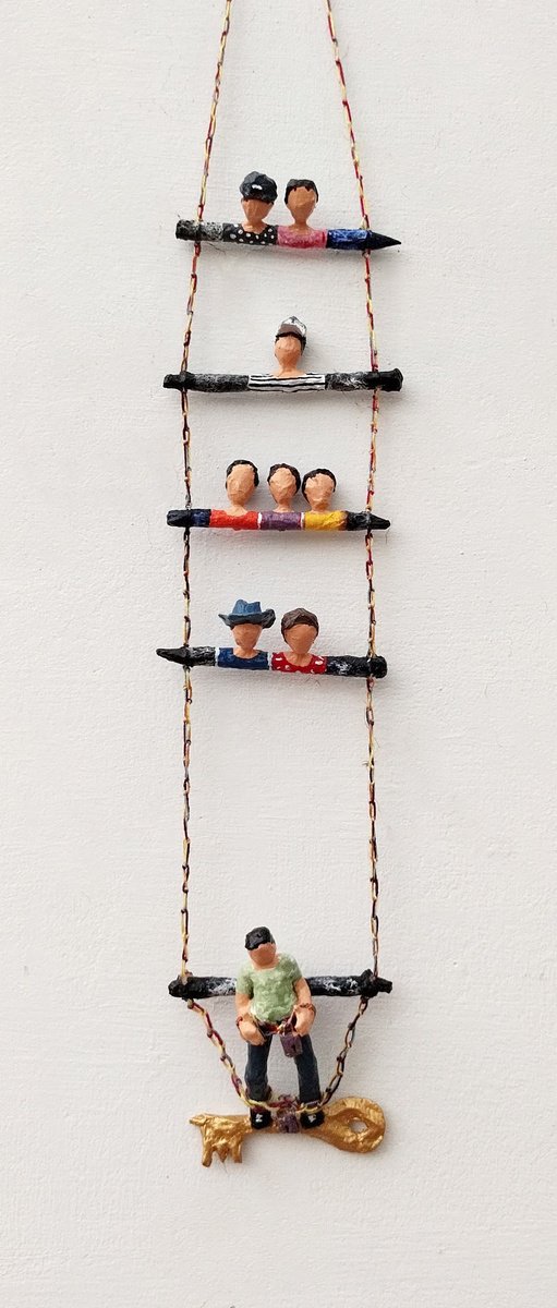 Escape artist and the audience - one of a kind paper sculpture by Shweta  Mahajan