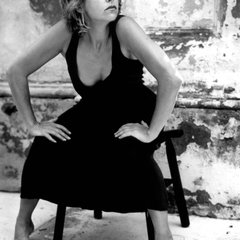 Visit Lauren Preller shop