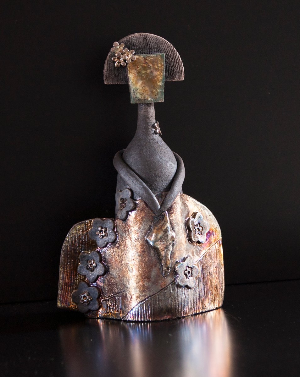 Expressive Portrait Clay Sculpture By Isabel Robledo, 8 X 12, Menina With Flowers, Original Artwork