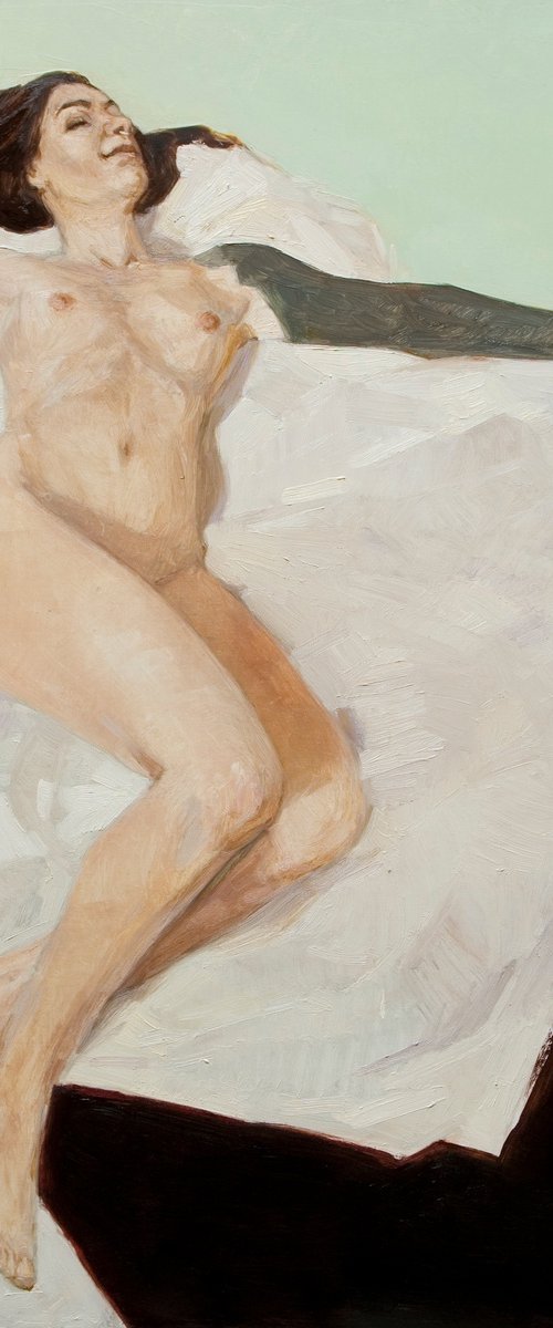 tatooed nude woman with green by Olivier Payeur
