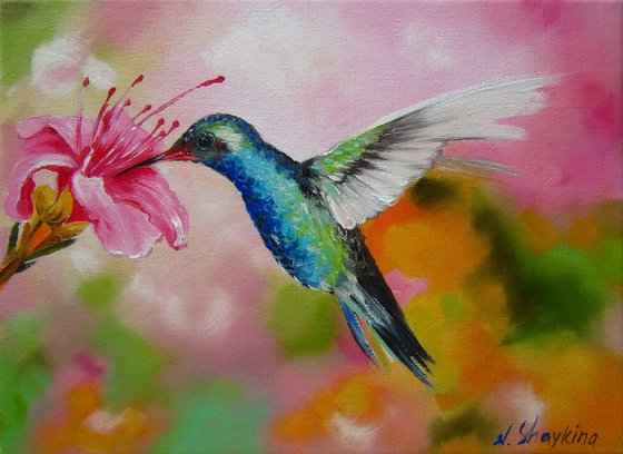 Hummingbird with Pink Flower