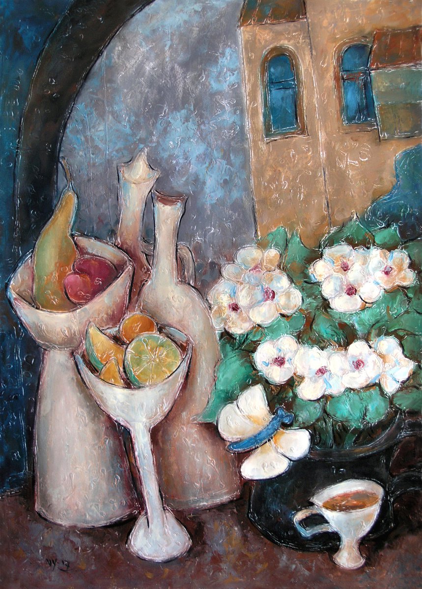 Still life with white flowers by Valentina Yevmenenko