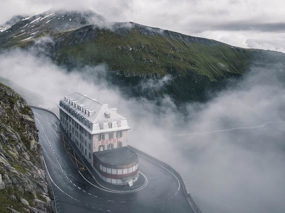 FOG IN THE FURKAPASS