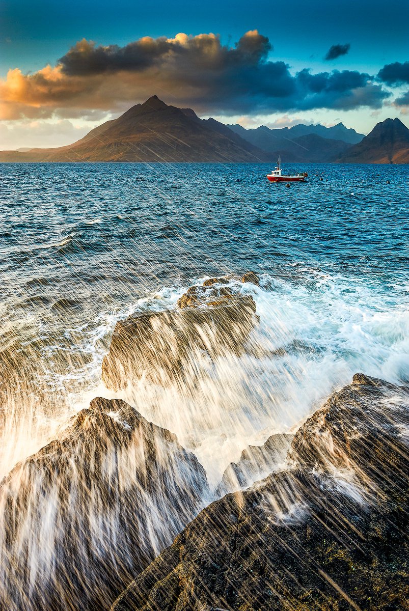 Photorealistic Landscape Photograph By Stephen Hodgetts Photography, 19 X 13", Wipeout At Elgol - Isle Of Skye, Original Artwork