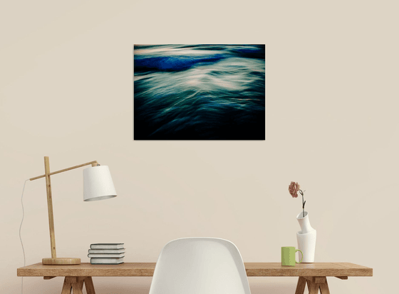 The Uniqueness of Waves V | Limited Edition Fine Art Print 1 of 10 | 45 x 30 cm