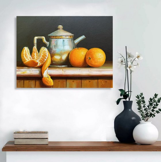 Teapot and clementines