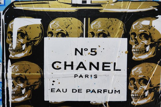 Fragrances and Skulls