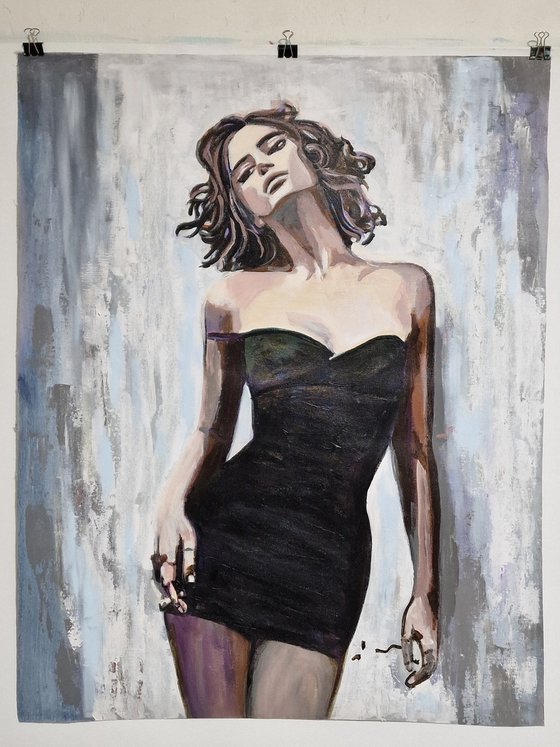 Lady in black dress