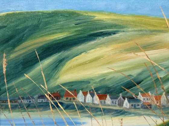 The Sweep Of Crovie Bay