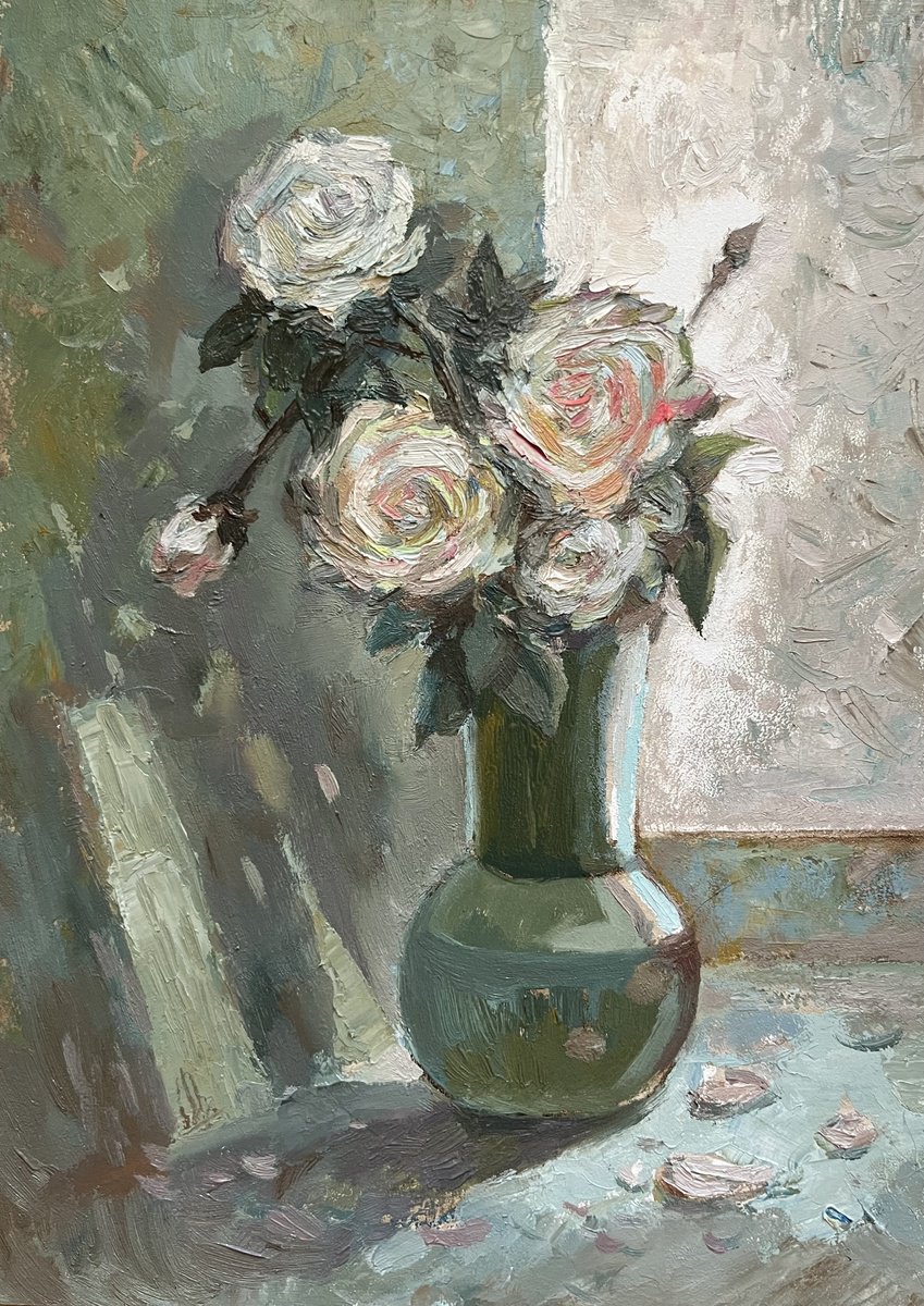 Roses in a vase, still life by Roman Sergienko