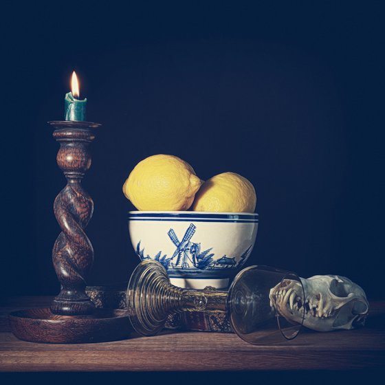 Toasting candles, lemons and death
